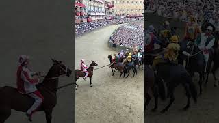 Palio di Siena Assunta  16 agosto 2023 Mossa [upl. by Enneirdna574]