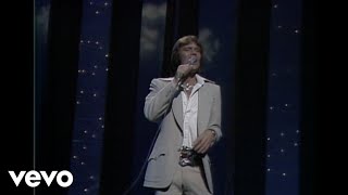 Glen Campbell  Southern Nights Live [upl. by Aloeda554]