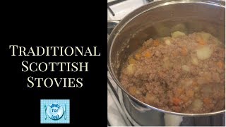 Traditional Scottish Stovies Recipe amp Cook with me [upl. by Ashti]