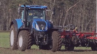 De nieuwe New Holland T7275 HD de kleinste in de HEAVY DUTY range Trekkerweb [upl. by Vivyan805]