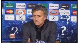 Mourinho y la ya famosa cancion quot¿Por Quéquot [upl. by Jilly]