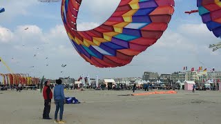 BercksurMer un tour du monde en cerfvolant [upl. by Annuahsal]