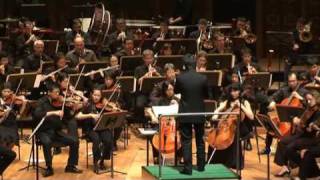 Perry So conducts Shostakovich Symphony No 10 with excerpts performance amp narration [upl. by Akinnor]