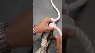 HOW TO TIE BOSUNS CHAIR USING MUNTER HITCH KNOT [upl. by Kcirdet367]