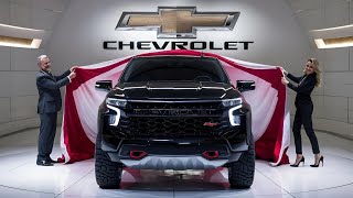 2025 Chevrolet Silverado The Ultimate Truck Review [upl. by Kaile846]