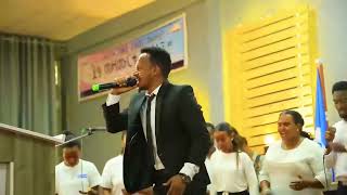 ተለቀቀ መሄድ ነውMehed New new protestant gospel song oromifa song amaharic songawtarukebede [upl. by Enael]