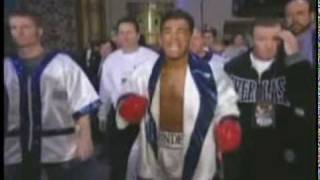 Arturo Gatti vs Branco  Gatti enters the ring with Micky Ward at his side [upl. by Eerolam]