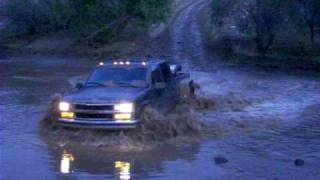 2000 Silverado 3500 4x4 Quad Cab Dually [upl. by Wallach67]