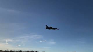 F16  682 low pass med etterbrenner [upl. by Armalda]