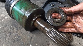 Drive shaft oil seal leaking  Cost repair murah ker mahal Isuzu dmax [upl. by Anek]