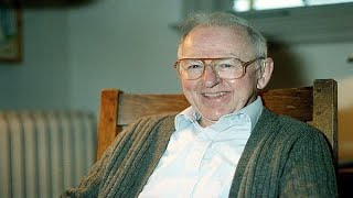 EDWIN GERHARD KREBS  Nobel Prize Winner for Physiology or Medicine in 1992 [upl. by Downall]