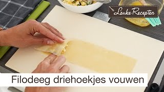 Filodeeg driehoekjes vouwen [upl. by Larrie65]