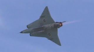 Saab J35 Draken  HUGE AFTERBURNER Display [upl. by Bergstein781]