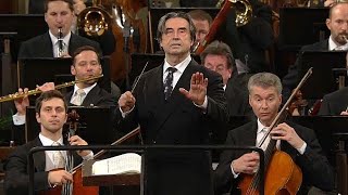 Wien 5 Neujahrskonzert von Maestro Muti  Deutscher dirigiert 2019 [upl. by Charron486]