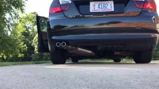 2006 BMW 325i with Magnaflow muffler [upl. by Martinic]