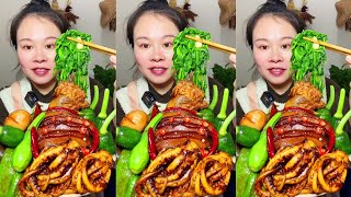 Yummy Spicy Food Mukbang 😋 Eating Braised Pork Belly With Chicken Head And Green Vegetables asmr [upl. by Ettenotna]