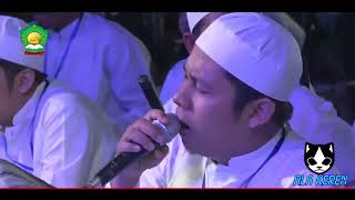 Laukana bainal habib amp Solatum bisalam mubin  Habib Syech  Lirboyo Bersholawat 2018 [upl. by Goldenberg452]