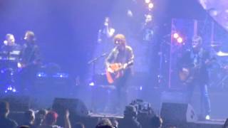 Jeff Lynnes ELO  Turn to Stone  live in Zurich  Hallenstadion 3516 [upl. by Priest134]