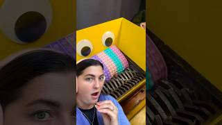 STELL DIR VOR … ShredderVs shreddermachine ASMR shredder shredding firstreactionshock [upl. by Vinita]