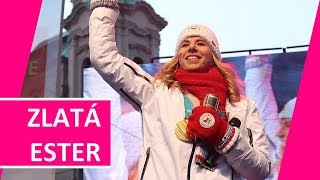 ESTER LEDECKÁ  dnešní velkolepý příjezd na Staroměstské náměstí [upl. by Drawoh]