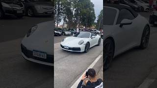 Porsche 911 Carrera S Cabriolet e Tesla Model S Plaid acelerando [upl. by Frannie]