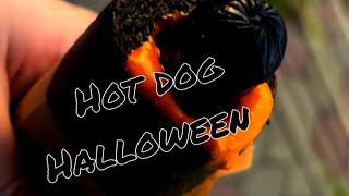 HALLOWEENOWY HOT DOG Z CZARNĄ PARÓWKĄ W ŻABKA  MOJA OPINIA [upl. by Leifeste]