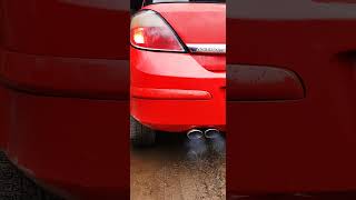 Astra H 17 CDTI Straight Pipe Cold Start [upl. by Esdnil]