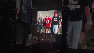 Morgan Wallen walks out with hulk Hogan and baker mayfield [upl. by Ark]