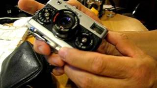 A quick look at the Rollei 35 S 35mm camera [upl. by Fennelly]