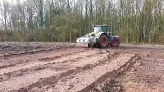 Stobben frezen met Claas Axion 940 [upl. by Trude]