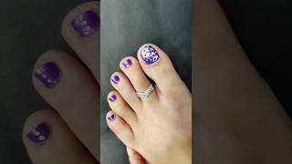 Toe nailart hack with safty pin nailart shorts nailartdesigns youtubeshorts toenailart [upl. by Eulalee]