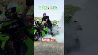 Crazy burnout Zx10r kawasakizx10r motorcycle zx10r twowheeler motovlog zx10rr reaction rider [upl. by Adelric405]