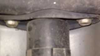 2005 Dodge Magnum rear shock noise [upl. by Alick82]