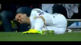 Jese Rodriguez Injury  Real Madrid vs FC Schalke 18 03 2014 HD [upl. by Saqaw]