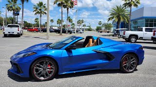 Corvette Stingray Convertible 2023 2LT quotElkhart Lake Blue Metallicquot en Español [upl. by Yawnoc]