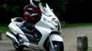 GTScooter HONDA SILVER WING [upl. by Neladgam339]