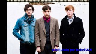 two door cinema club cigarettes in the theatresub españolLYRICS [upl. by Ennaeel]