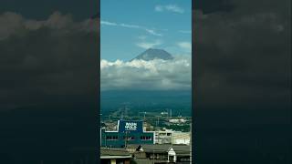 坐新幹線看無雪的富士山Take the bullet train to see the snowfree Mt Fuji日本新干线富士山Japan Shinkansen Fuji [upl. by Powell170]