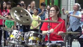 S White 羅小白 Im sorry Барабанщицавиртуоз из ТайваняAmazing Girl Drummer นางฟ้าตีกลอง [upl. by Grof]