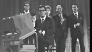 Quartetto Cetra con Lelio Luttazzi  La ballata del critico TV Teatro 10 1964 [upl. by Nylirrehs695]