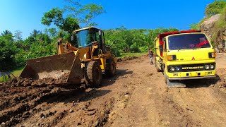 Heavy Equipment XGMA XG935H Wheel Loaders works Leveling Land Transporting Construction [upl. by Yelak63]