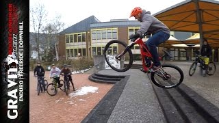 MTB Games 1  GAME OF BIKE Easy Moves  Streetbiken  Urban Enduro  Leo Kast [upl. by Lehcem]