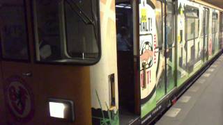 UBahn Berlin Typ A3L92 GegenGewaltKampagne in Deutsche Oper U2 720p ᴴᴰ [upl. by Calva]