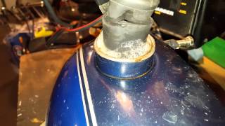 Cleaning motorcycle gas tank with electrolysis [upl. by Clem]