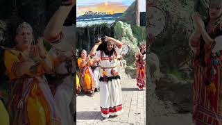 Dance kabe mariage kabyle dance kabylienne algerie amazighmusic dancer love music amazigh [upl. by Adlez]