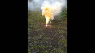 BUCKET CHEMISTRY EXPLOSIVE REACTION OF BROMINE AND ALUMINIUM [upl. by Baird346]