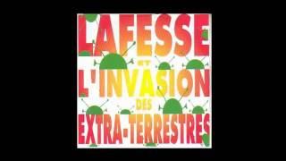 Lafesse et Linvasion des ExtraTerrestres [upl. by Sirac607]