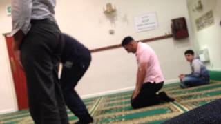 Sunni brothers pray in shia mosque UK [upl. by Strohben277]