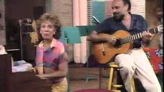 Sharon Lois amp Bram Is There Anybody Here [upl. by Oria]