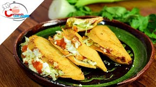 Quesadillas Fritas de Flor de Calabaza [upl. by Burrell]